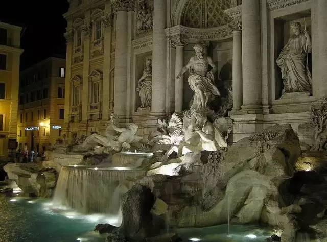 世界上最壮观的喷泉图片视频,世界上十大喷泉