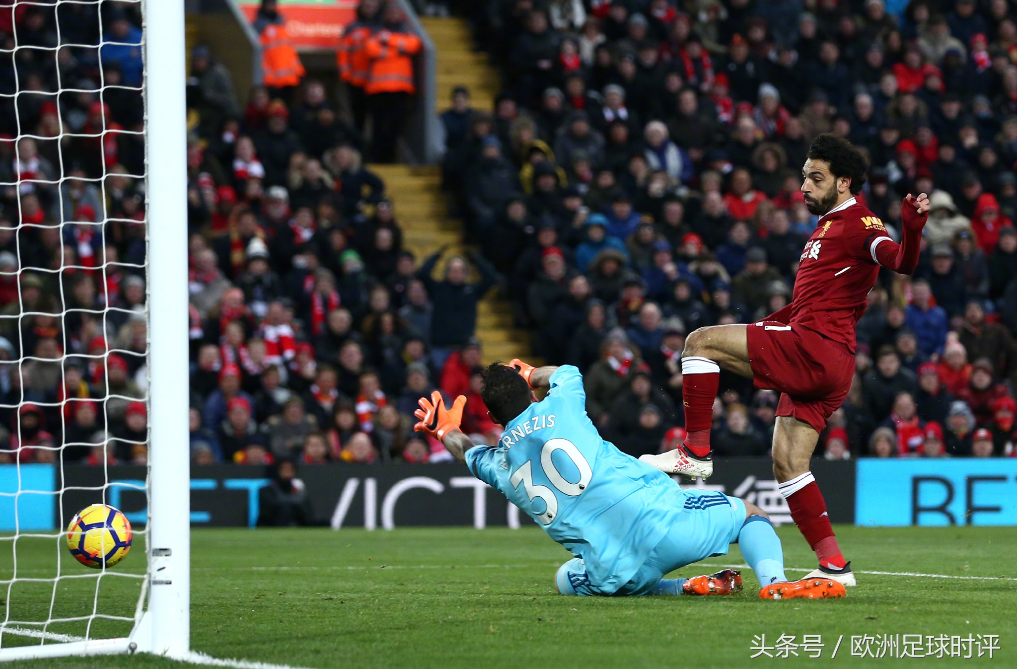 足球比赛梅西vsc罗十大经典进球,梅西用大力神杯结束梅罗之争