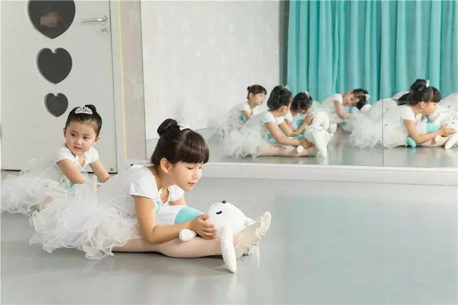 郑州芭蕾舞艺考培训学校有哪些,郑州最好的芭蕾舞学校