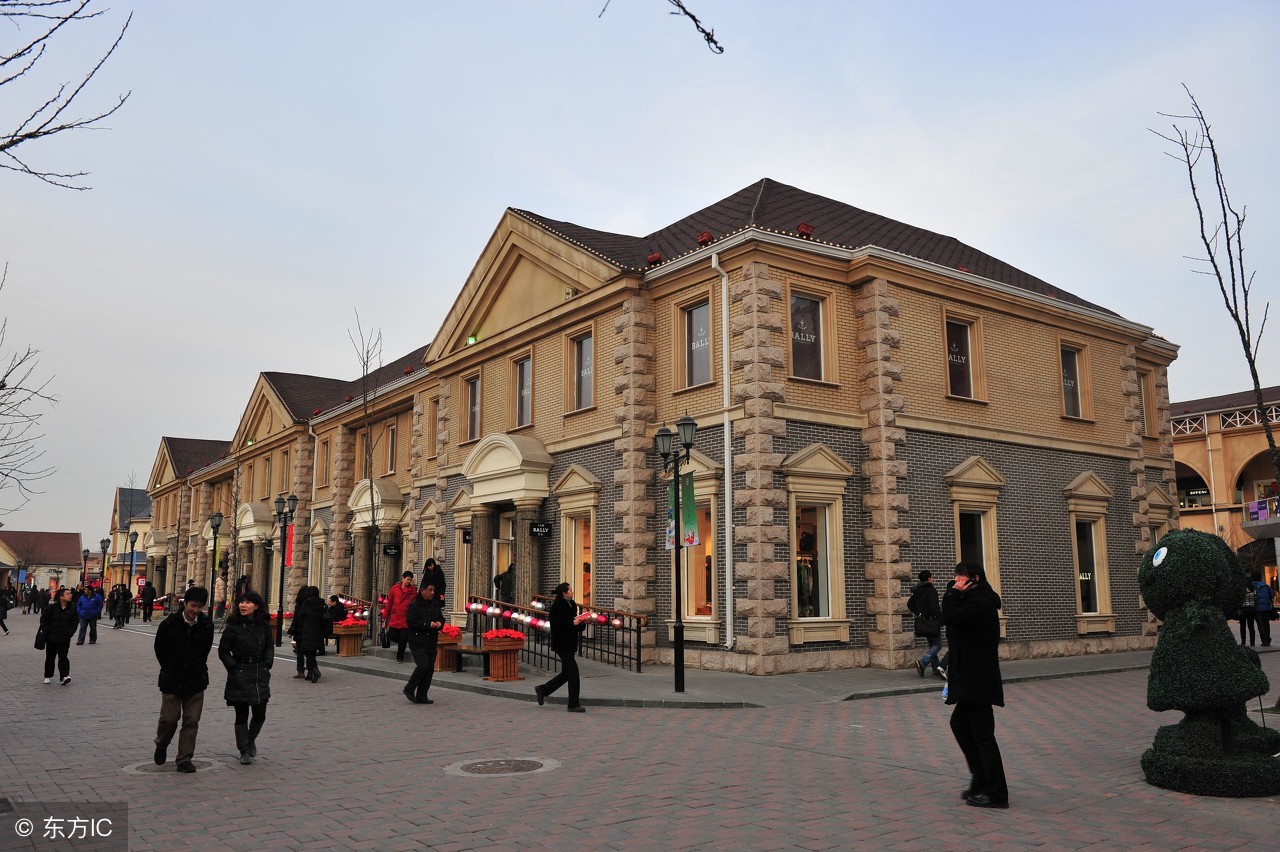 出国旅游很花钱吗,出国旅游并不贵