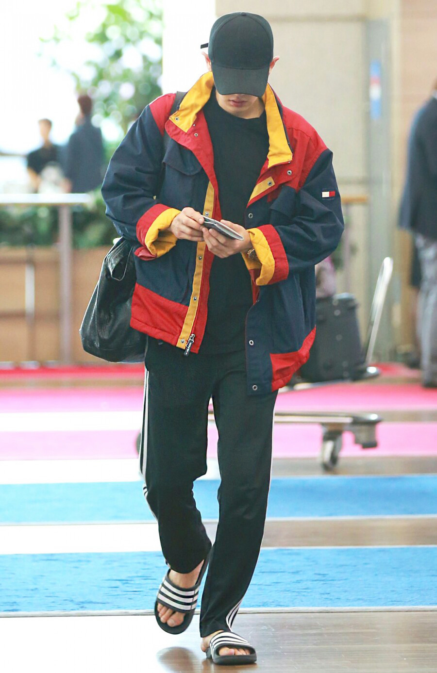 嫌弃了多年的防风外套居然“回潮”了，难道一直是我穿错了？