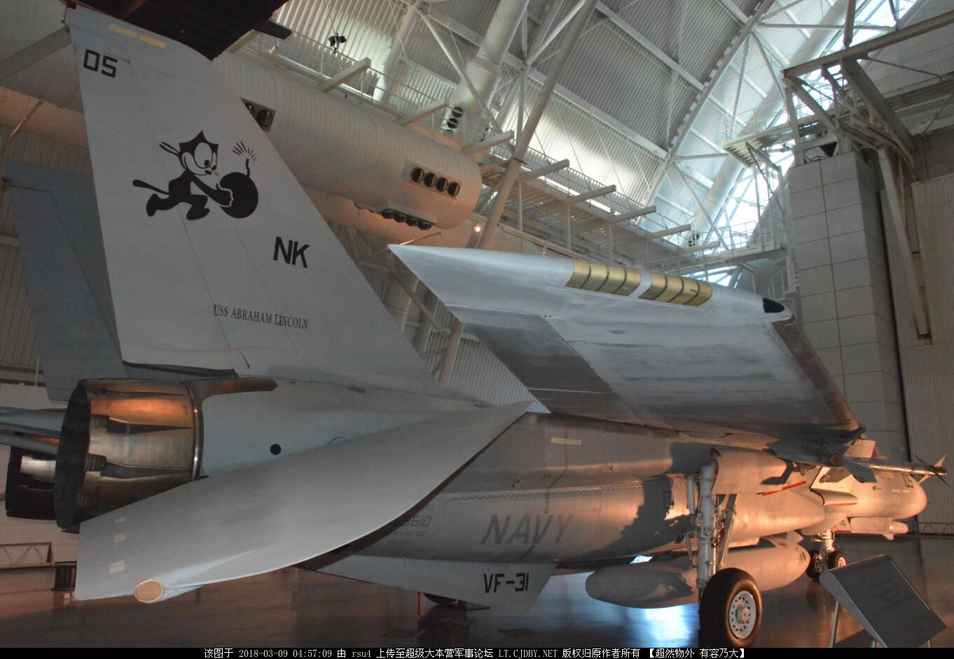 美国舰载机起飞和降落,美国舰载机有什么作战实力