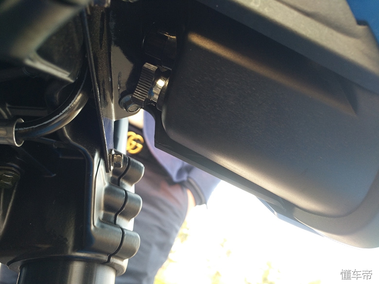 新感觉250单缸极速测试,新感觉250百公里加速实测