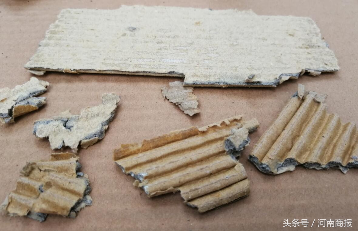 女子买了一箱苹果空纸箱,女子购买一箱苹果空纸箱重2.7公斤