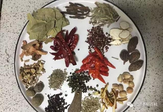 卤味卤水的制作全过程,做卤味卤水的方法