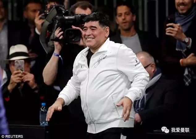 博尔特热身赛梅开2度,博尔特足球比赛集锦