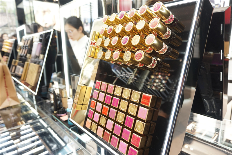 逛遍化妆品专柜,几大热门品牌口红色号