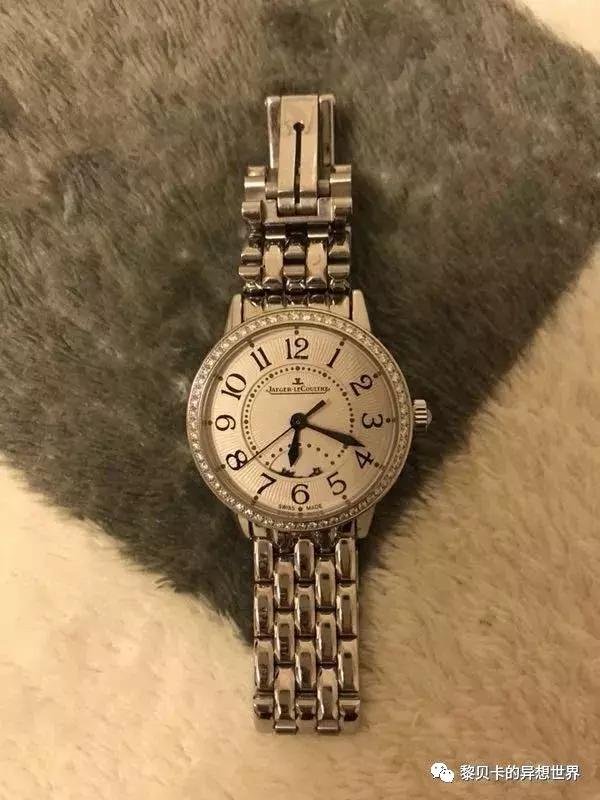 戴表和不戴表的对比照,男生戴表和不戴表有什么区别