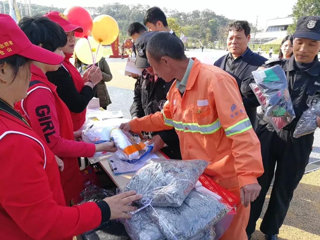 瀹夊璐村績鏈嶅姟,楦熷发瀹夊眳