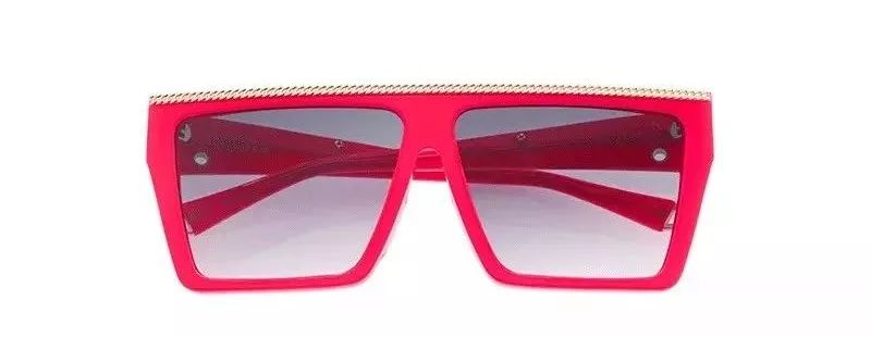 范爷、杨幂地位不保，山东微商Rihanna才是真正的带货女王！