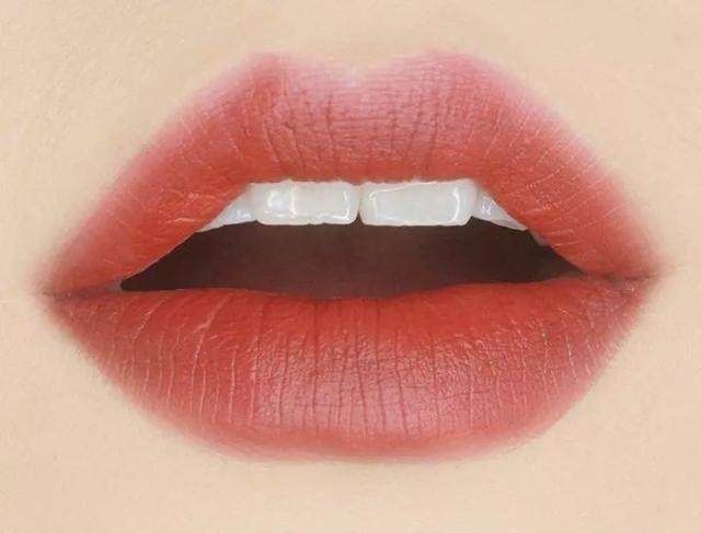 最显皮肤白的口红颜色,显白显气质这17支口红谁涂谁美