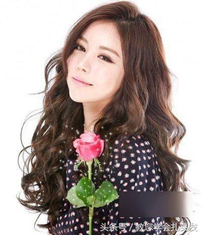 春季发型扎法简单又好看中短发,今年最火的3种发型减龄又好看