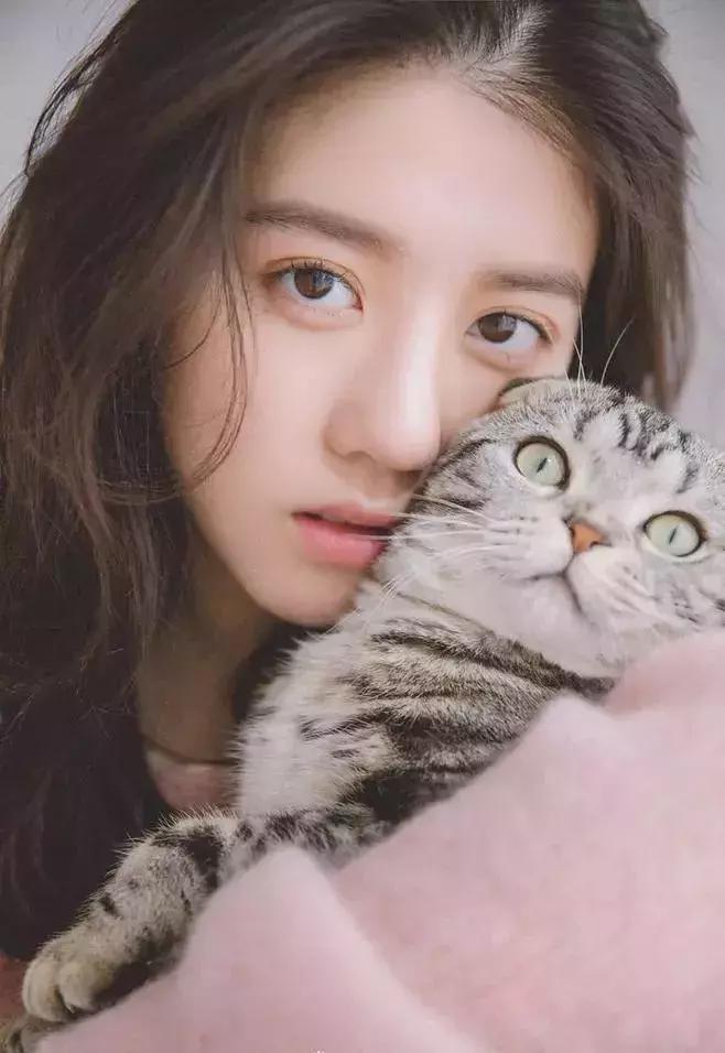 免费分享一个拯救发际线的方法,权威专家教你拯救发际线