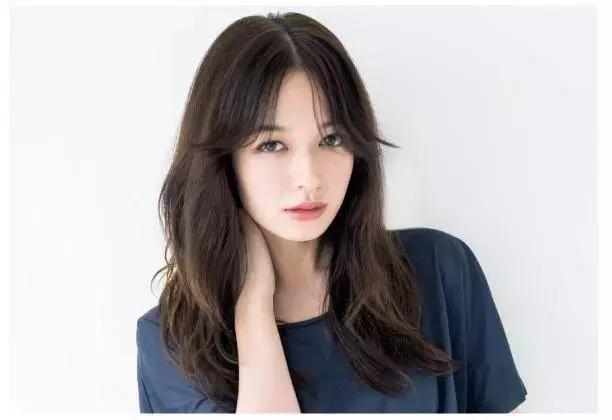 没刘海显凶怎么办,没有刘海尴尬期怎么处理简单好看