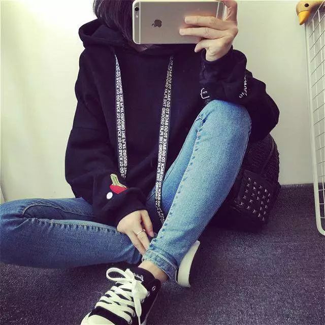 韩系女生好看又显白的卫衣链接,韩国风格少女感卫衣