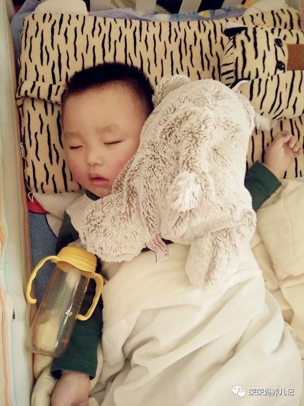 怎么给孩子选牛奶,给孩子怎么选牛奶