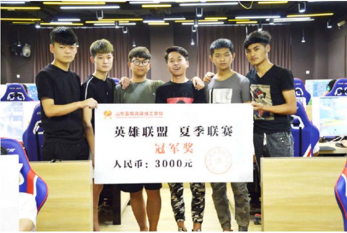 蓝翔技校学习挖掘机需要多久毕业,学挖掘机来山东蓝翔技师学院