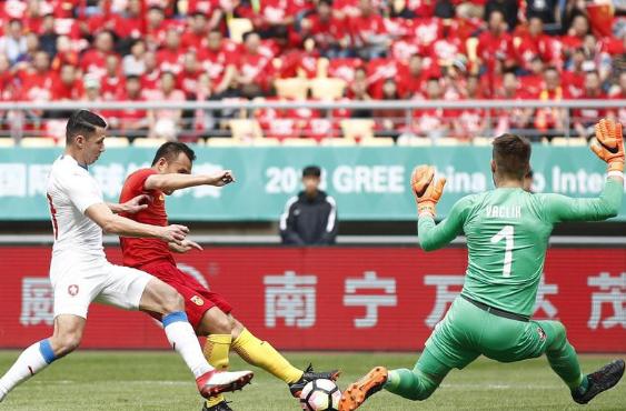 两场10球！上半场1-0领先的是国足二队范晓东成福将或被重用​