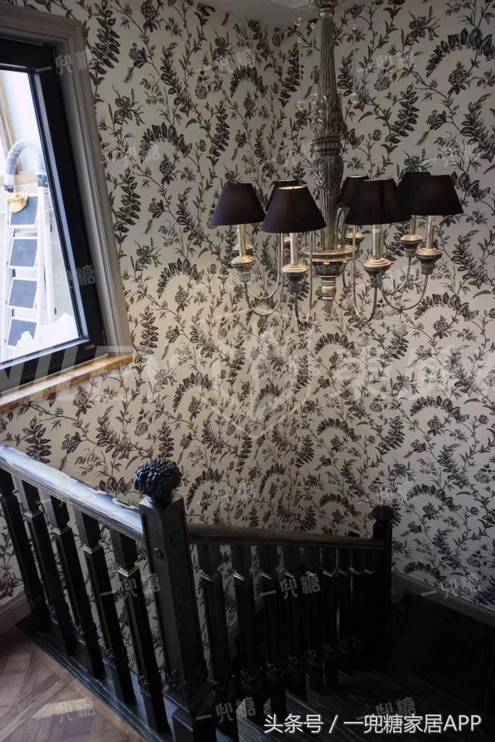 太想要美式的feel,她家壁纸和水龙头都是进口的