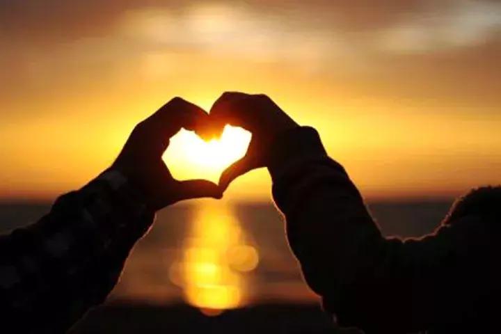 撕心裂肺伤感情歌单曲,撕心裂肺的伤感情歌单曲完整