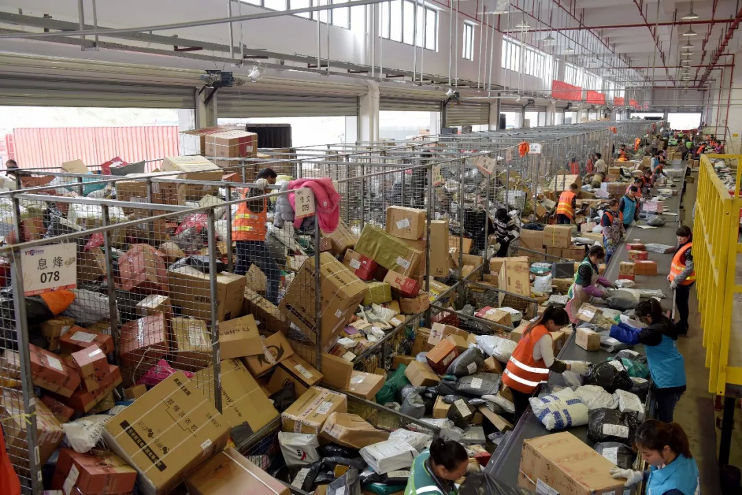 顺丰快递损坏了怎么索赔,发的水果快递中途损坏了怎么索赔