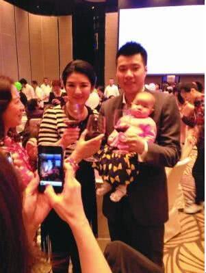 孙红雷女儿百日宴全视频,孙红雷女儿百日宴排场