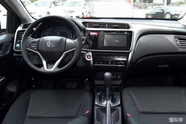 2018款本田锋范自动挡车的缺点,本田锋范2010自动挡新车价格