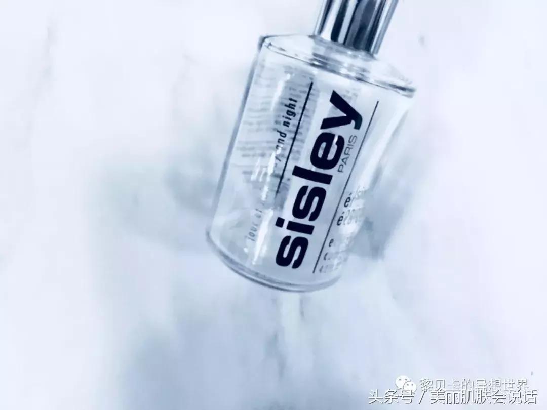 出油毛孔堵塞长闭口痘痘怎么调理,额头和鼻翼爱出油毛孔粗