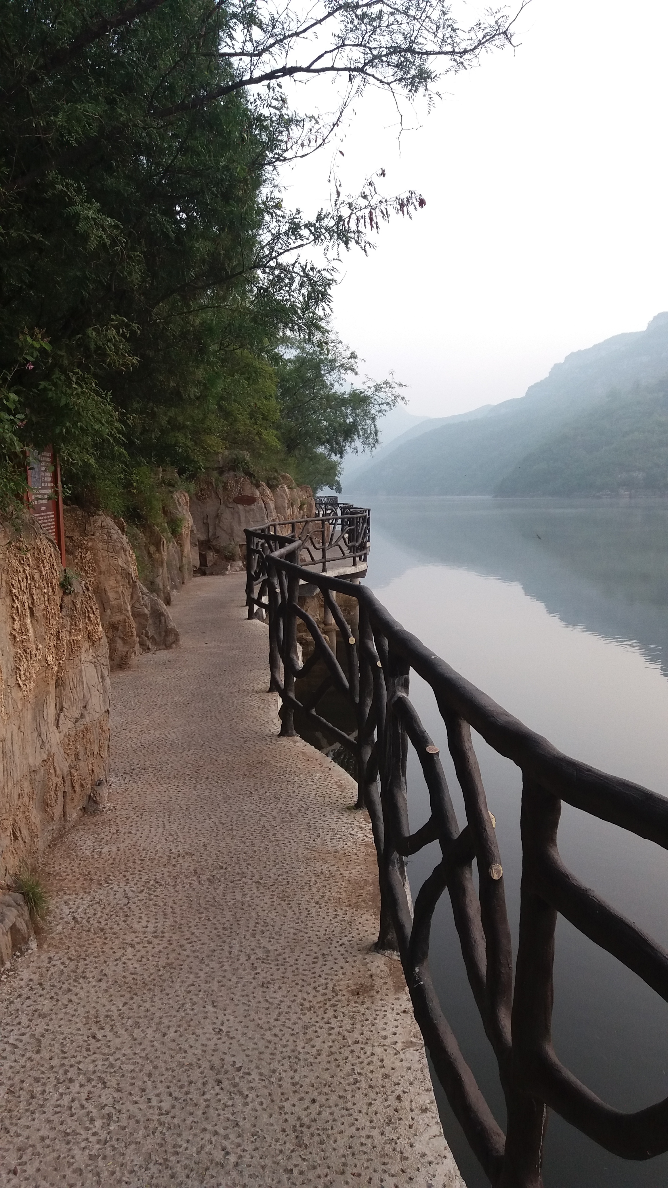 青山绿水船景区,焦作市博爱县青天河旅游景点