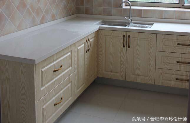 橱柜买的划算还是做的划算,橱柜选烤漆门板还是吸塑门板