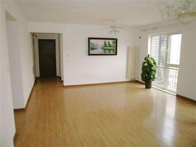 西晒的房子好吗,有遮挡买西晒的房子好吗