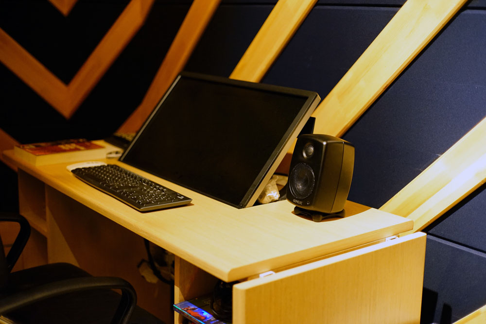 真力有源监听音箱评测 (真力监听音箱对比测评)