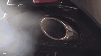 汽车排气管被堵住会爆炸吗,堵住排气管有什么后果