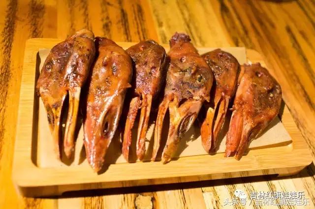 这家藏在吉林市CBD商圈的“深夜食堂”​2.0版，和剧里的不太一样