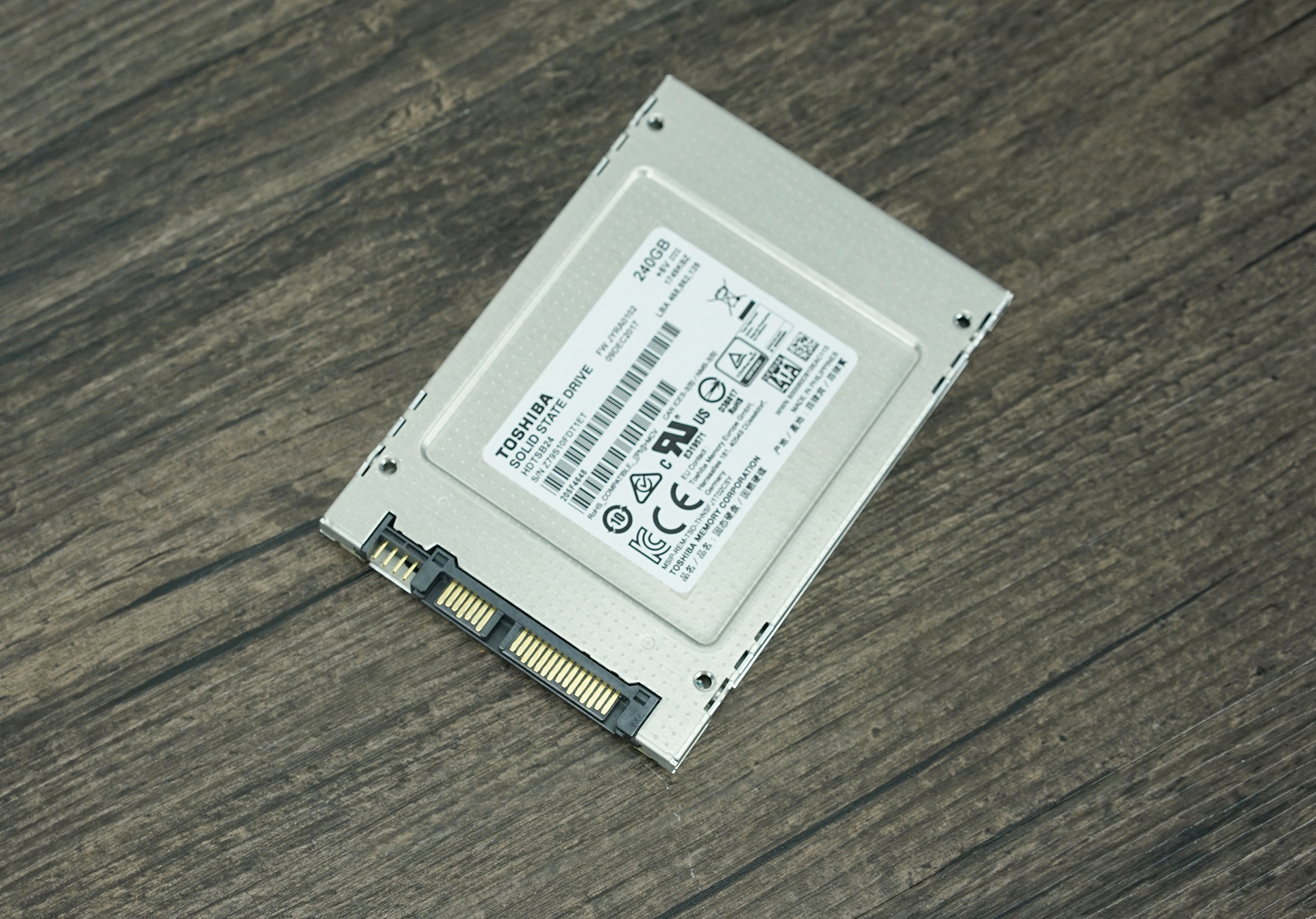 东芝q200固态硬盘,东芝q200ex固态硬盘什么颗粒