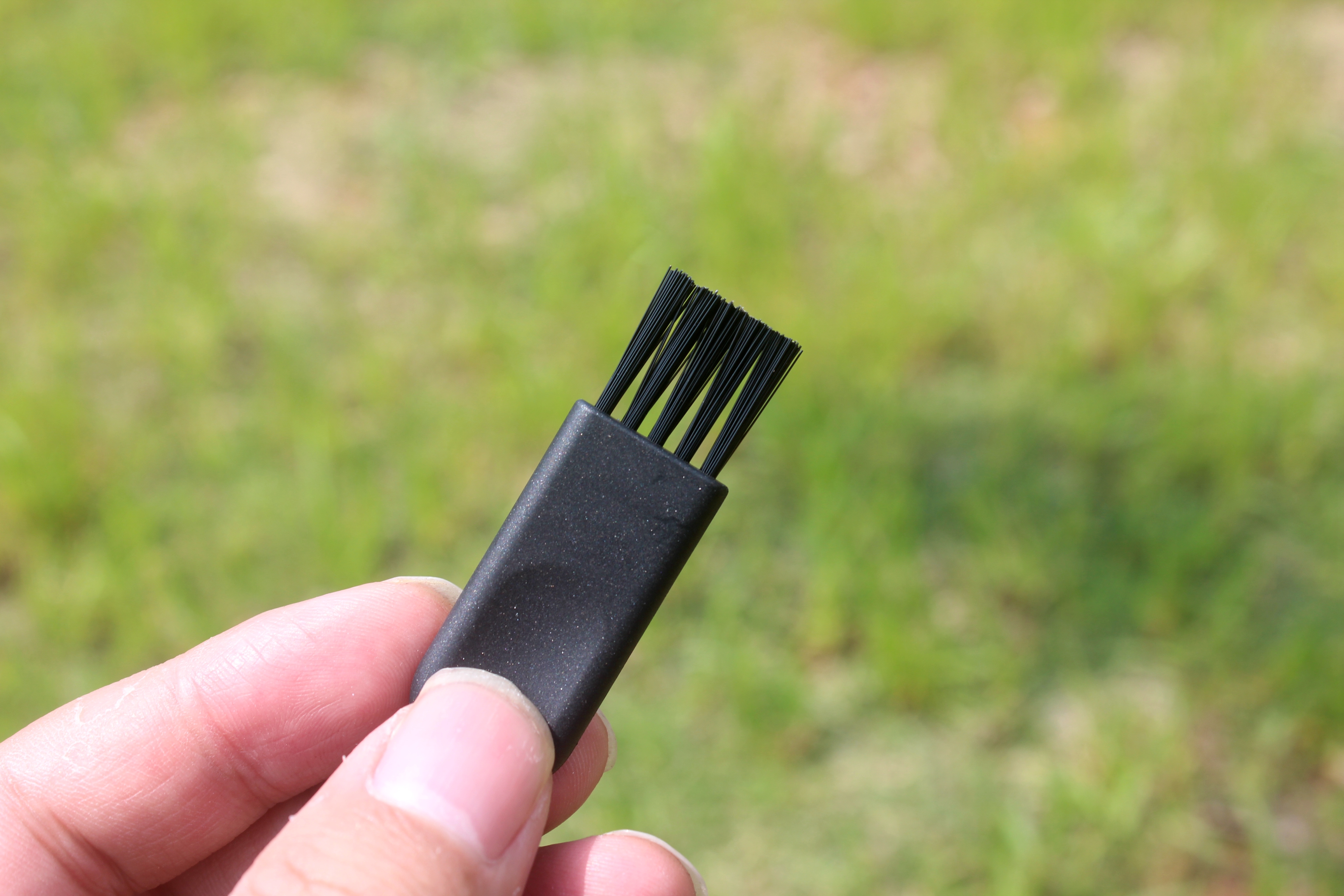 须眉小米剃须刀评测 (小米电动剃须刀s300水洗评测)