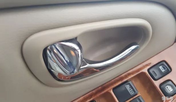 流光不逝的后一句,日产风度cefiroa33