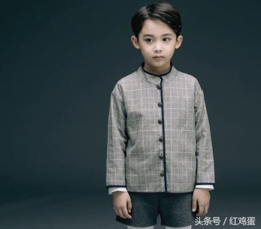 今年冬季童装流行款式,2022年童装秋冬款流行哪些元素