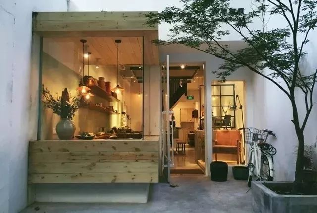 我们斗胆给上海10大网红马路排了个名！第一名竟是……