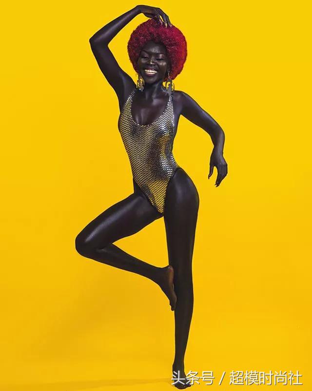 她连牙龈都是乌黑的!但她却敢反歧视,活成INS大热的模特女王