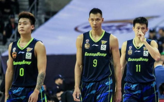 广东易建联最近一场比赛,广东队输球的心情