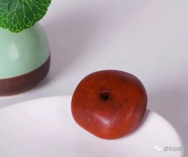 天然蜜蜡再生蜜蜡纹理对比图,再生蜜蜡跟蜜蜡有什么区别