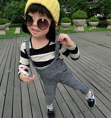 给孩子穿衣打扮对孩子的影响,怎样给孩子打扮才时尚