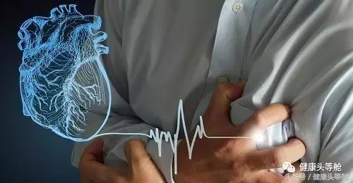 心肌梗塞的自救方法只有10秒,心肌梗塞自救10秒视频