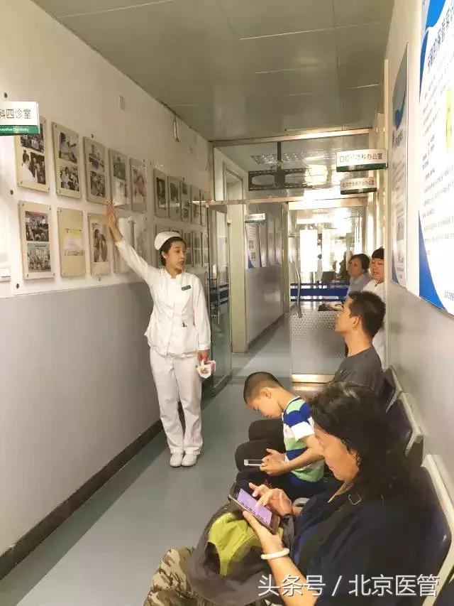 做科普，这家医院走心了！“见缝插针”式指导让候诊更有意义