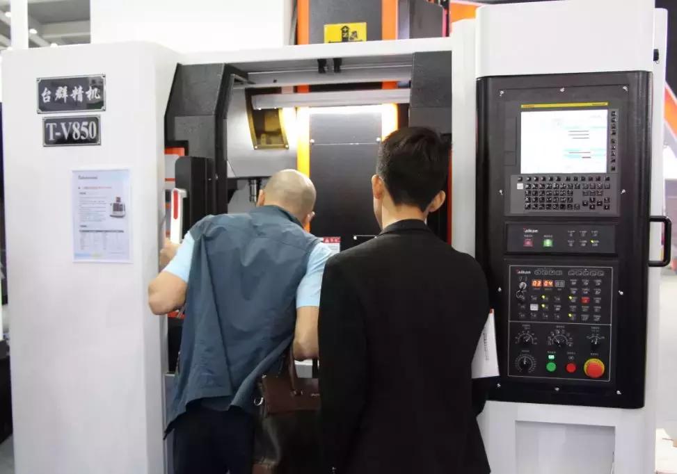 “智”赢未来台群精机2018深圳SIMM机械展完美收官精彩回顾