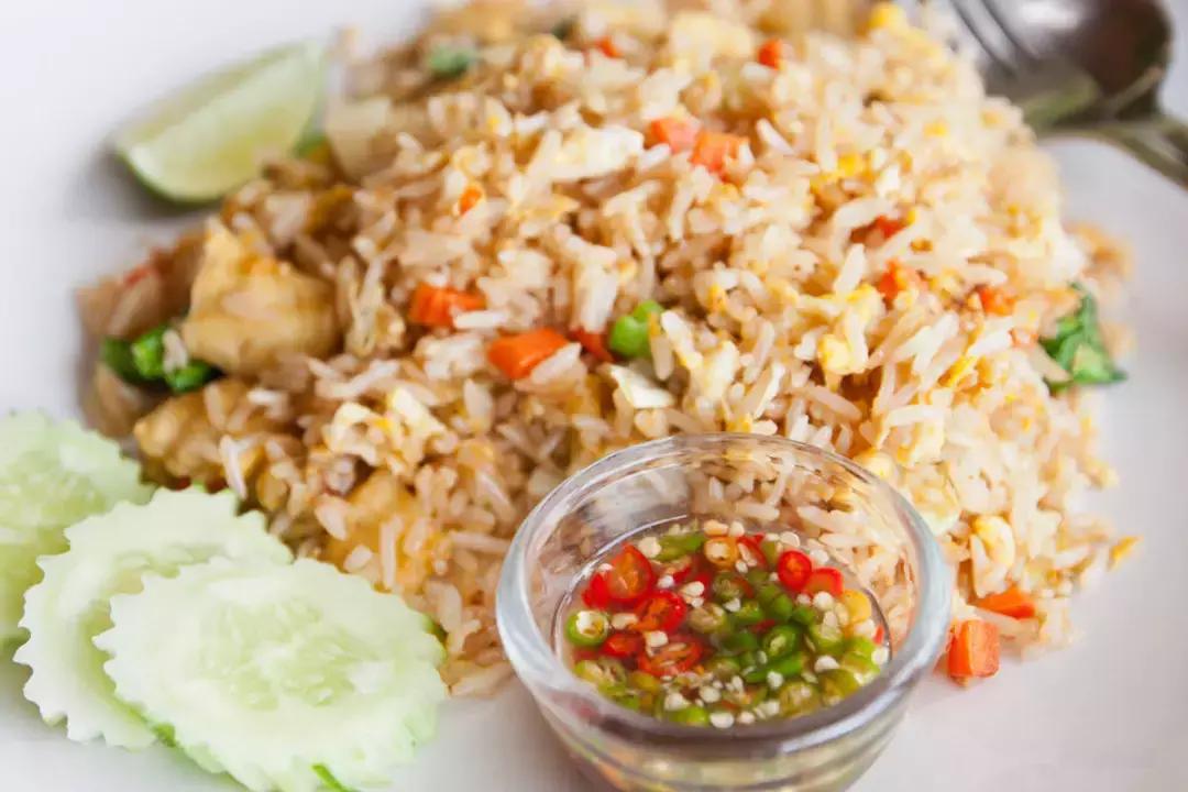 刷我滴卡泰国原版,在泰国必吃的十大美食价格