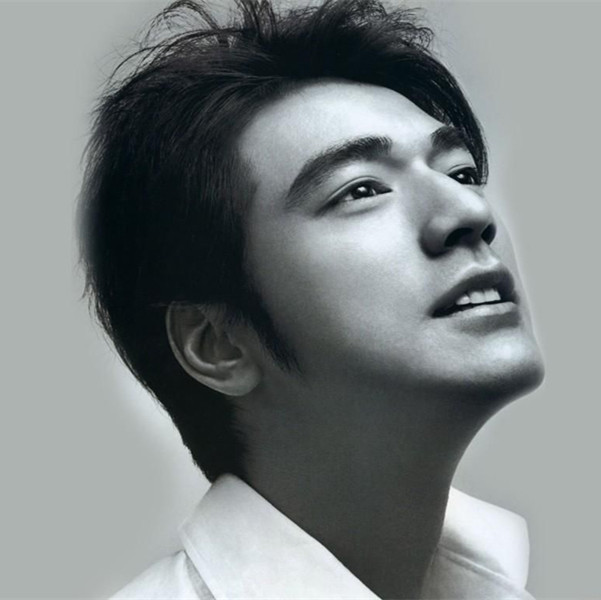 被评为世界上最帅的男人是谁,曾被选为世上最帅的十个人