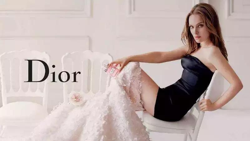 前男友买萝卜丁口红,红腰子前男友