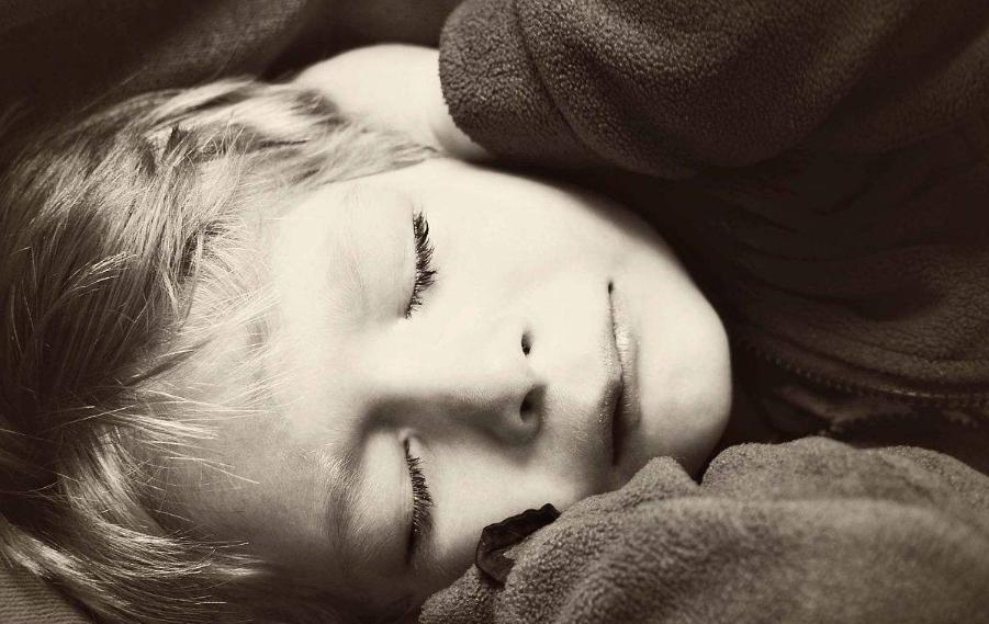 疲劳了一天好好休息吧,一整天的疲劳奔波总算结束